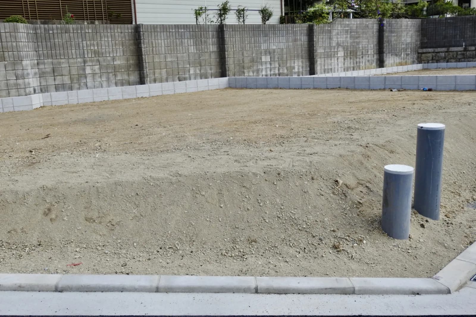 きれいにならされた分譲住宅地の更地(土地の自治体への寄付に関する記事のイメージ)